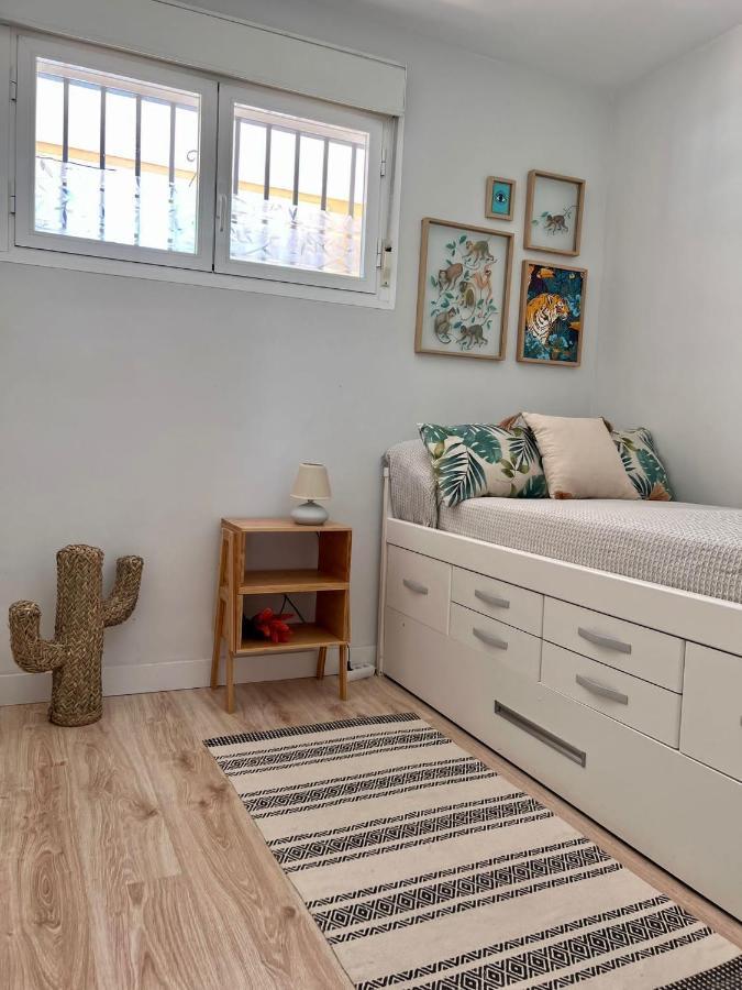 Suite Bonalba Alicante Exteriör bild